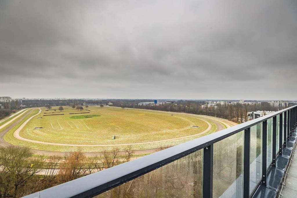 Superapart Klobucka Apt345 Warszawa Exteriör bild